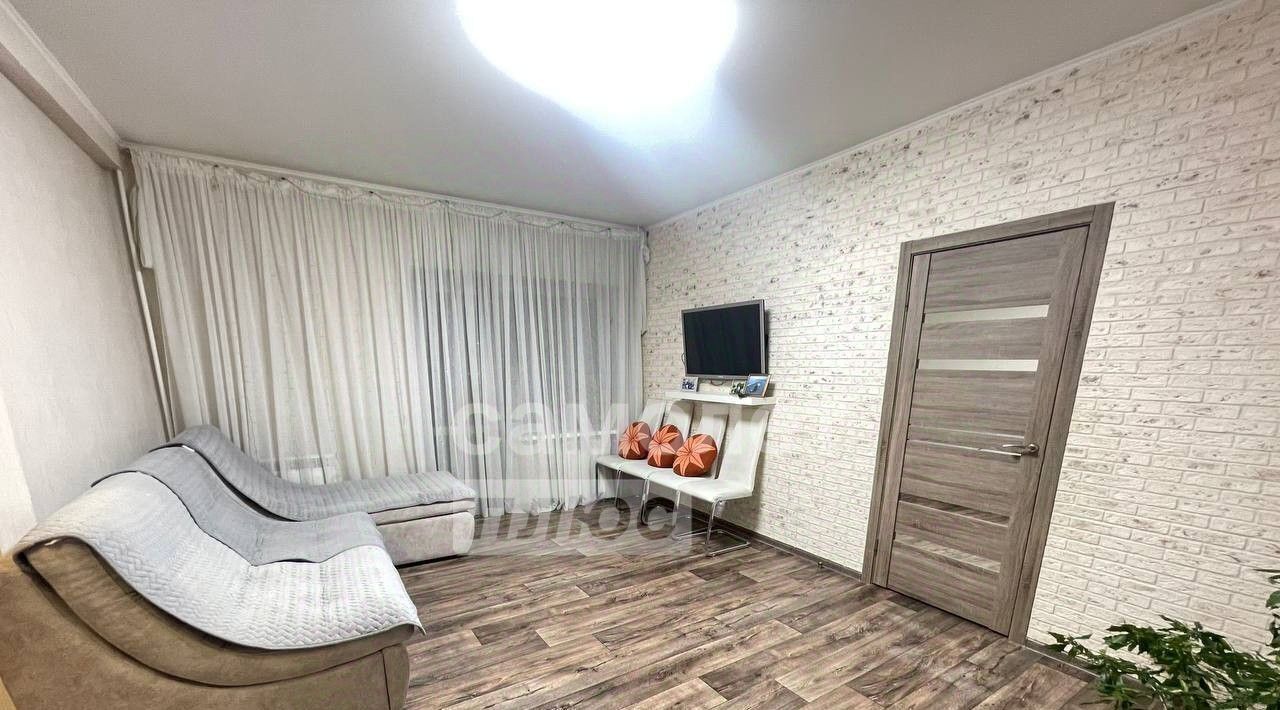 квартира г Нижневартовск ул Интернациональная 11 фото 4