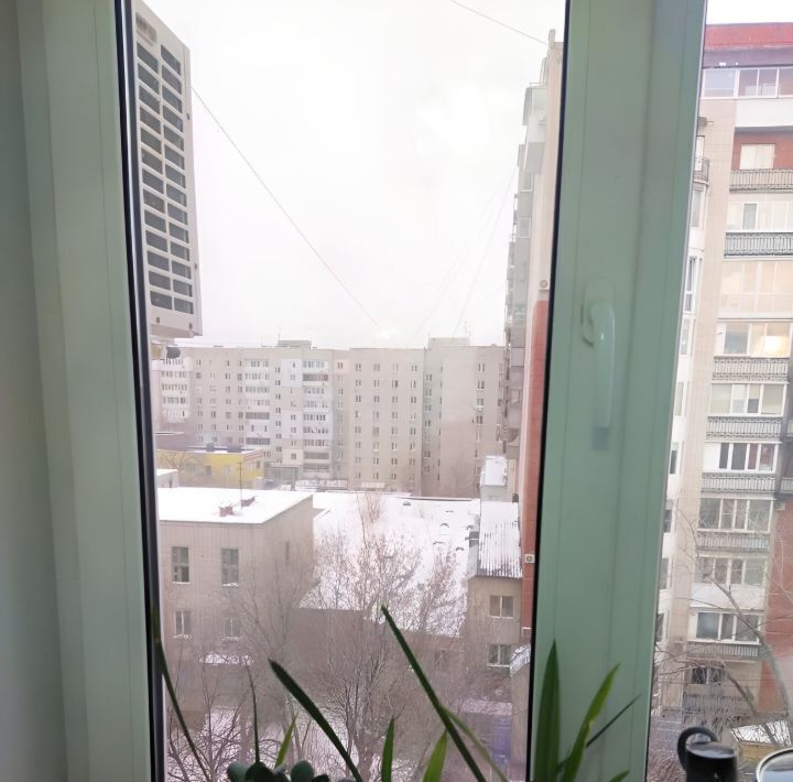 квартира г Саратов р-н Кировский ул Университетская 75/77 фото 2