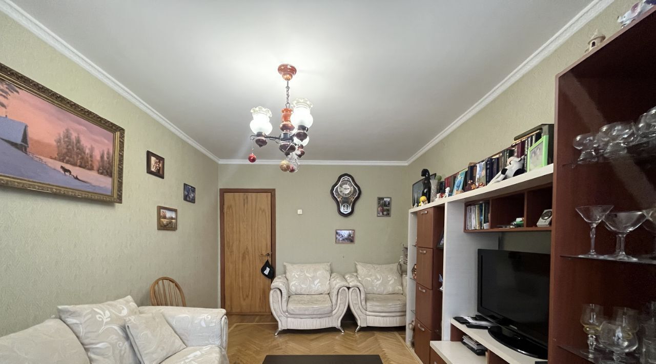 квартира г Саратов р-н Октябрьский ул Рабочая 29/39 фото 1