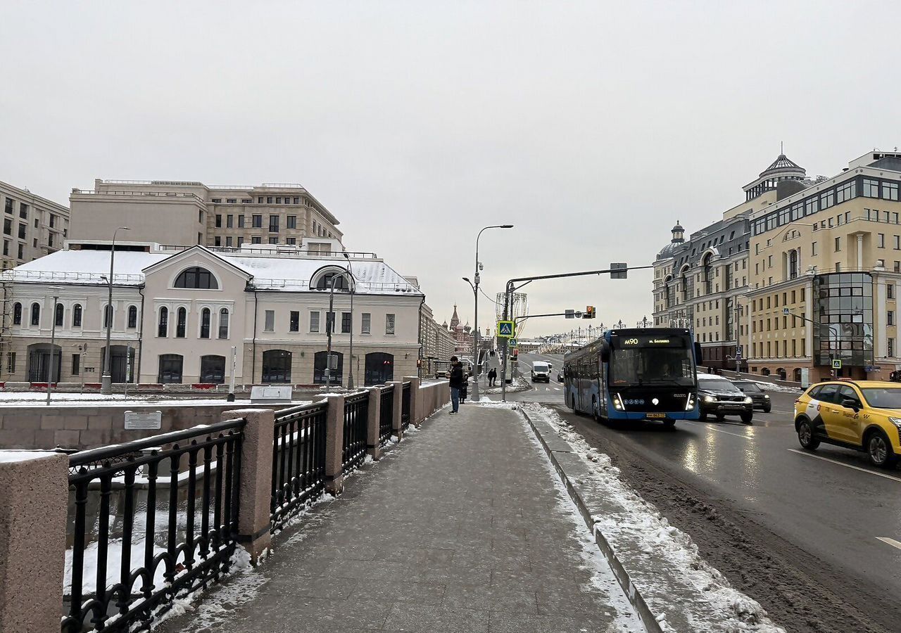 квартира г Москва метро Новокузнецкая наб Космодамианская 4/22кв муниципальный округ Замоскворечье фото 10