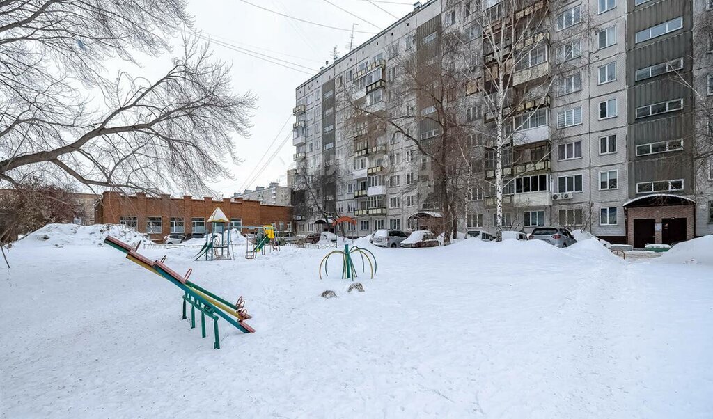 квартира г Новосибирск Берёзовая роща ул Кошурникова 18 фото 15