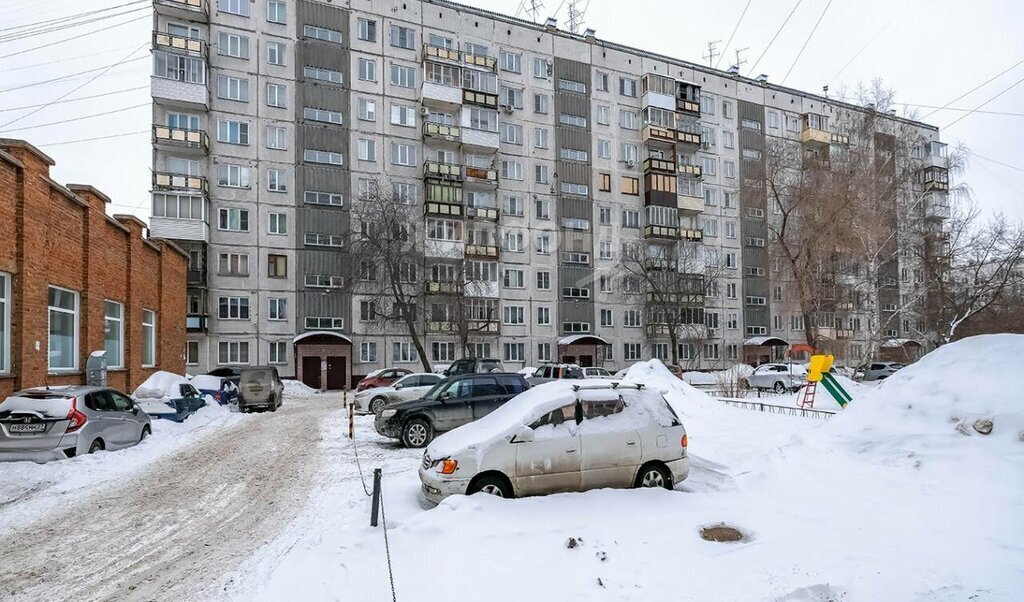 квартира г Новосибирск Берёзовая роща ул Кошурникова 18 фото 18