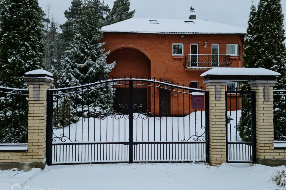 дом р-н Гатчинский городской пос. Вырица фото 1