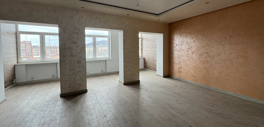 квартира г Владикавказ ул Гадиева 85 фото 3