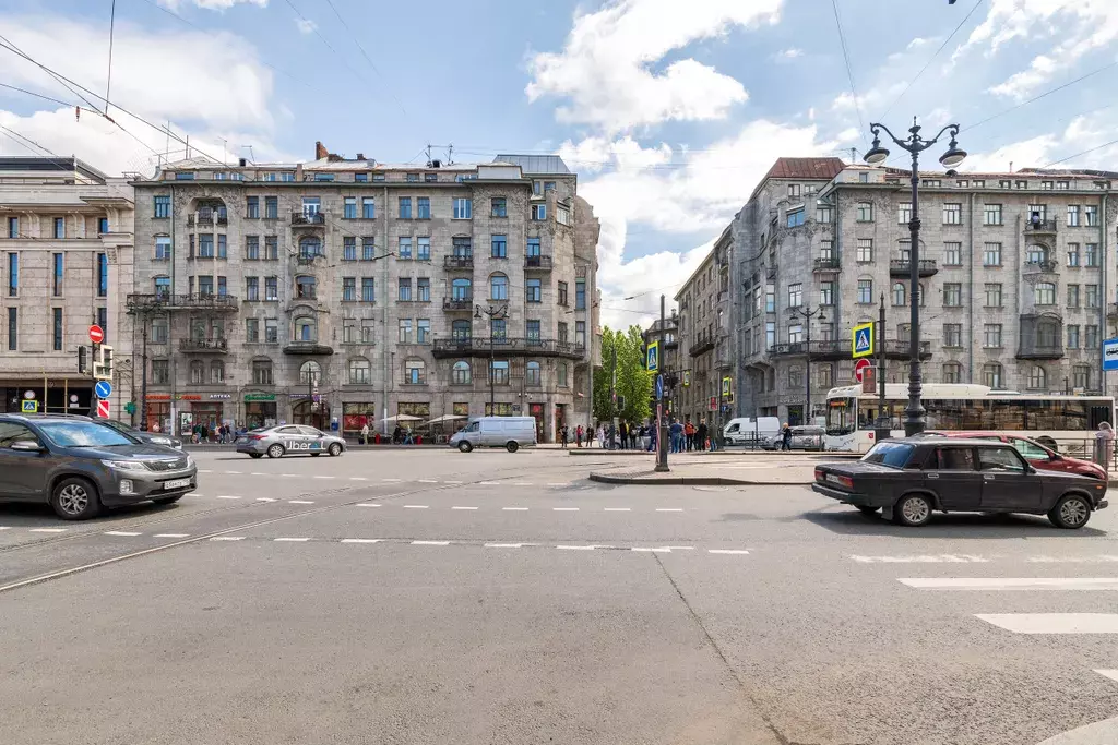 квартира г Санкт-Петербург метро Площадь Восстания пр-кт Лиговский 44 Ленинградская область фото 2