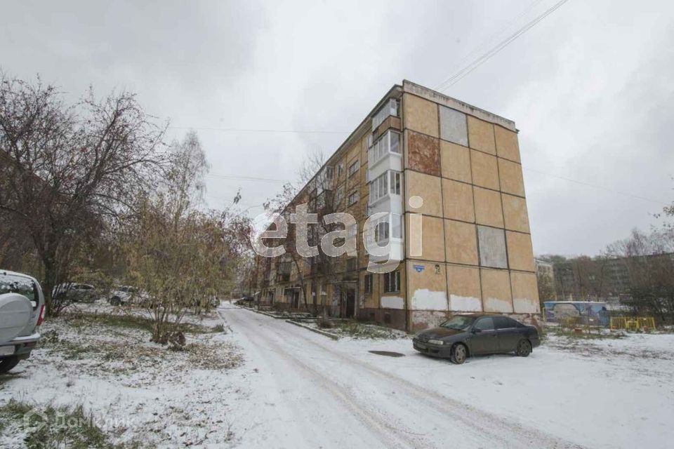 квартира г Нижний Тагил р-н Тагилстроевский ул Октябрьской Революции 24 Нижний Тагил городской округ фото 2