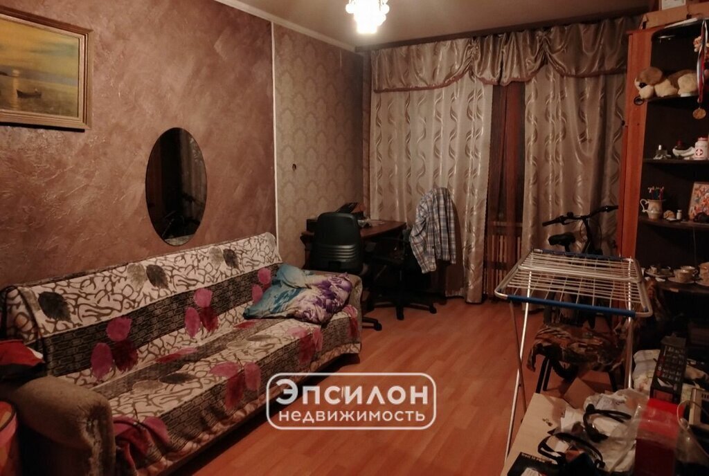 квартира г Курск р-н Центральный ул Студенческая 18 фото 1