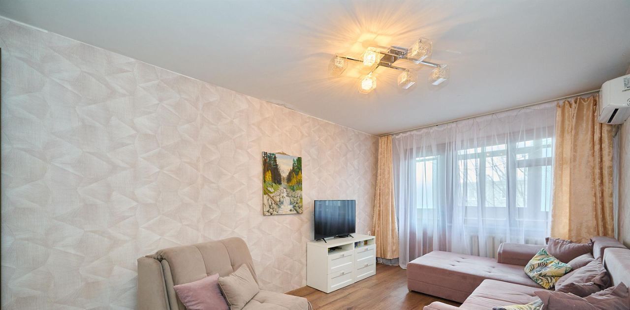 квартира г Краснодар р-н Западный ул Станкостроительная 18 фото 2