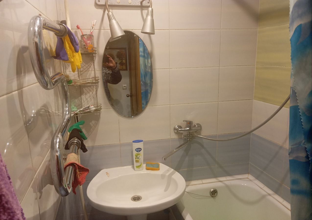 квартира г Омск р-н Центральный ул 27-я Северная 92 фото 6