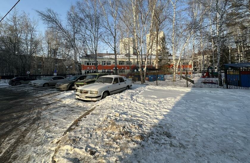 квартира г Тюмень ул 50 лет ВЛКСМ 105 фото 3