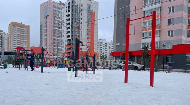 квартира р-н Курчатовский Парковый дом 19б микрорайон «Парковый» фото