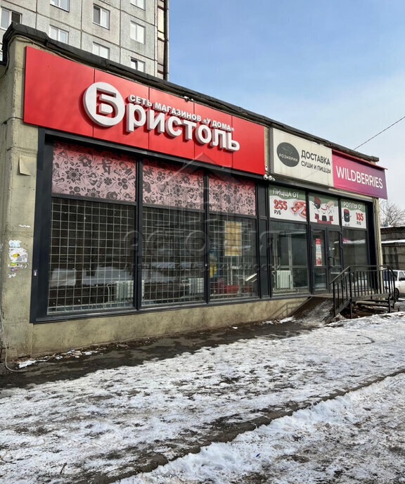 комната г Красноярск р-н Советский пр-кт Металлургов 28а фото 1