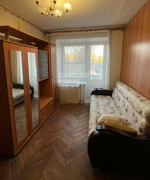 комната г Тольятти р-н Автозаводский 31 квартал ул Революционная 7к/2 фото 1