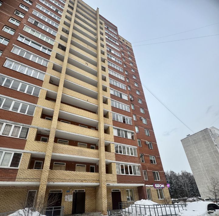 квартира г Пермь р-н Дзержинский ул Хабаровская 64 фото 1