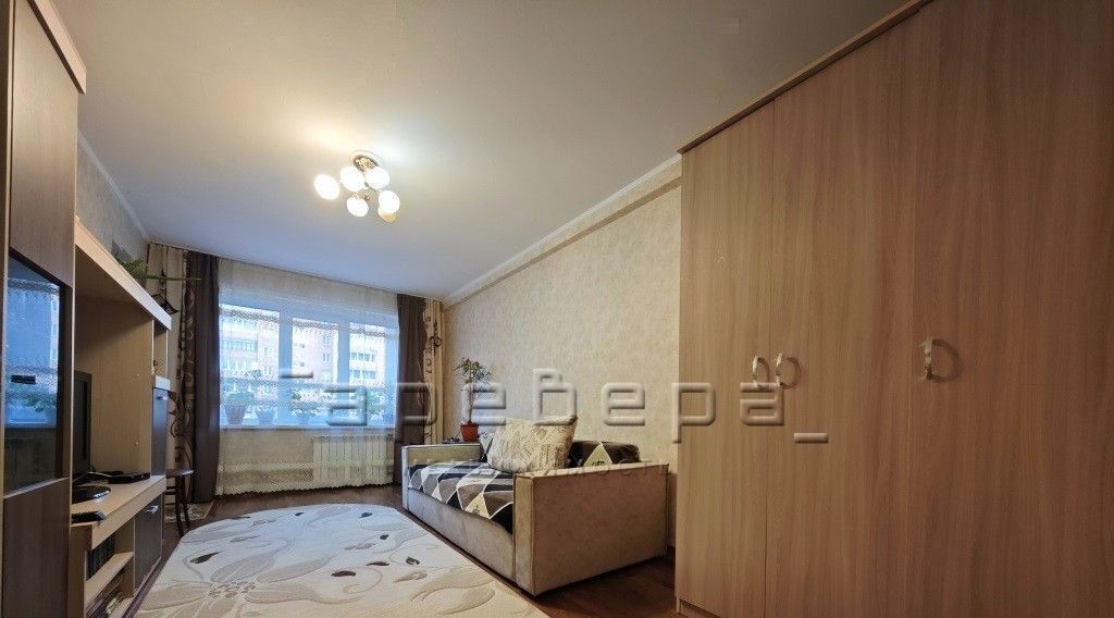 квартира г Красноярск р-н Октябрьский ул Гусарова 2 фото 1