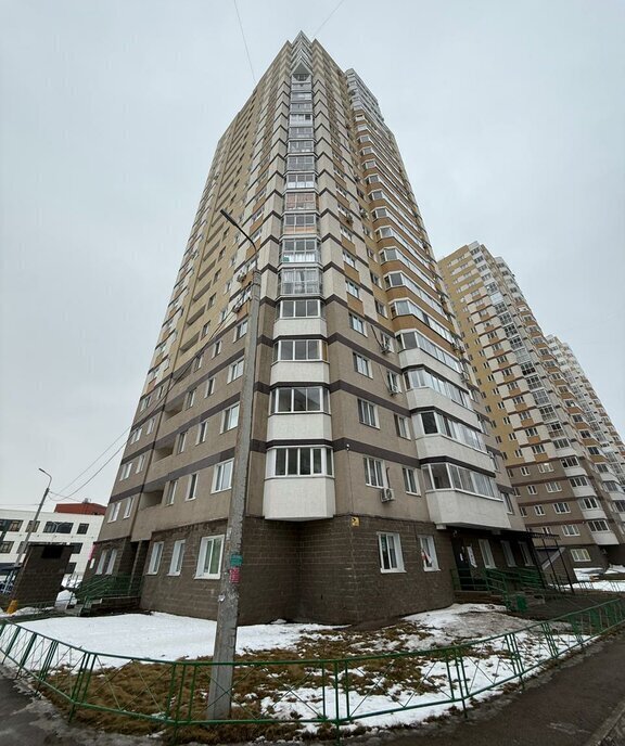 квартира г Уфа р-н Ленинский ул Шмидта 158/2 фото 1