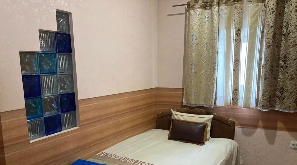 комната г Керчь ул Горбульского 34 фото 1