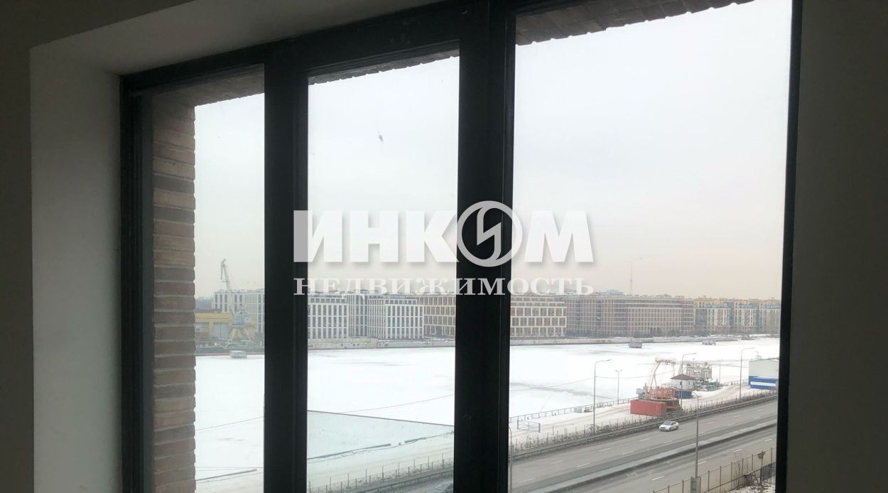 квартира г Санкт-Петербург метро Приморская наб Макарова 58 фото 7