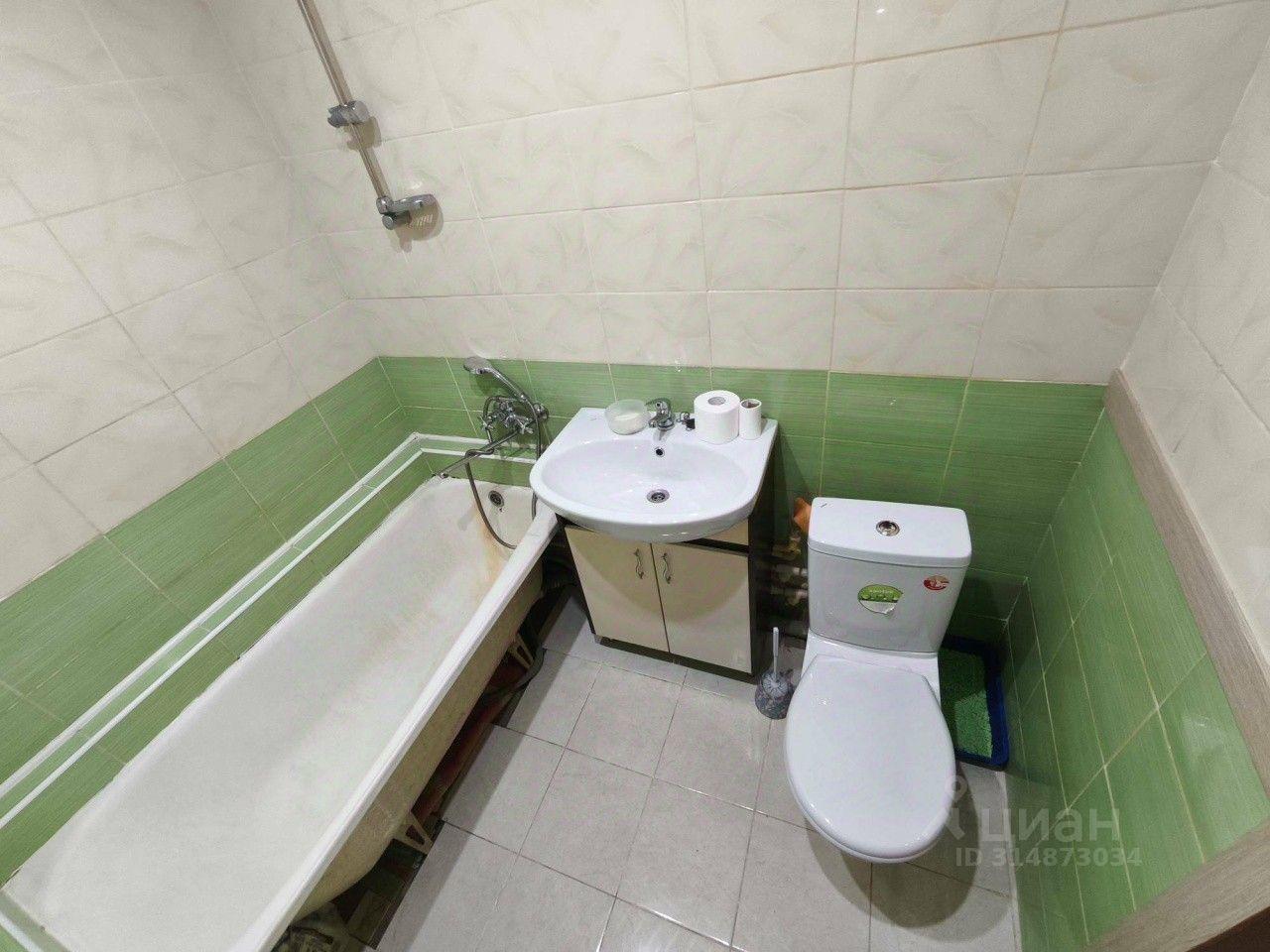 квартира г Екатеринбург р-н Орджоникидзевский ул Победы 17 фото 15
