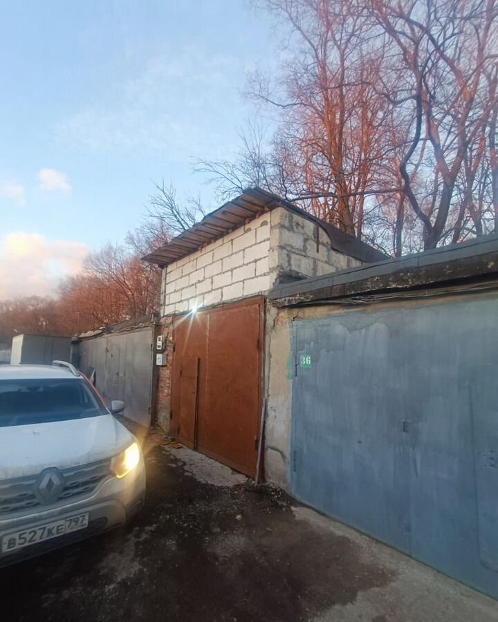 гараж г Москва метро Битца проезд Булатниковский 18а фото 3