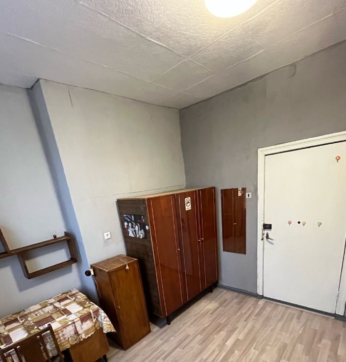 комната г Калининград р-н Московский ул Дзержинского 1 фото 2