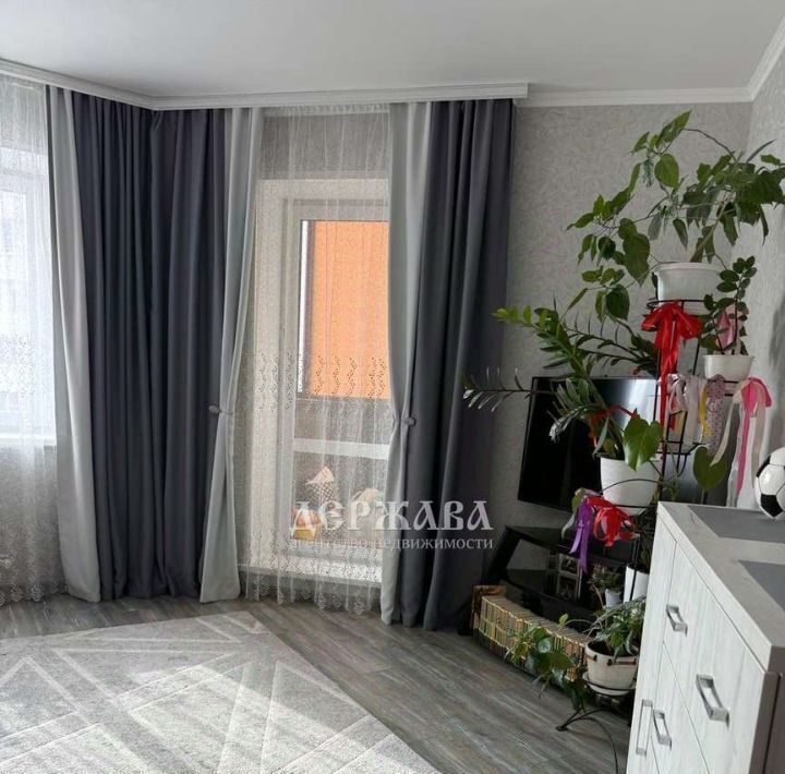 квартира г Старый Оскол Северный микрорайон 5А фото 6