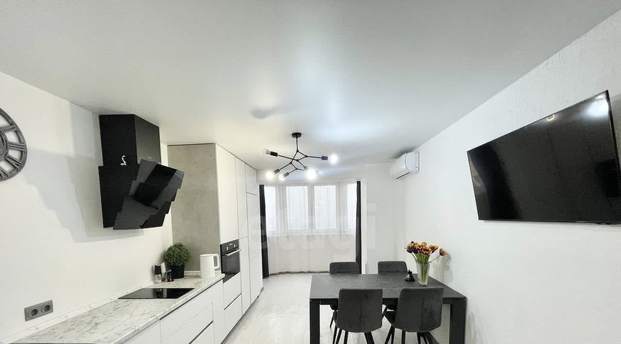 квартира г Артем ул Кирова 145а фото 1