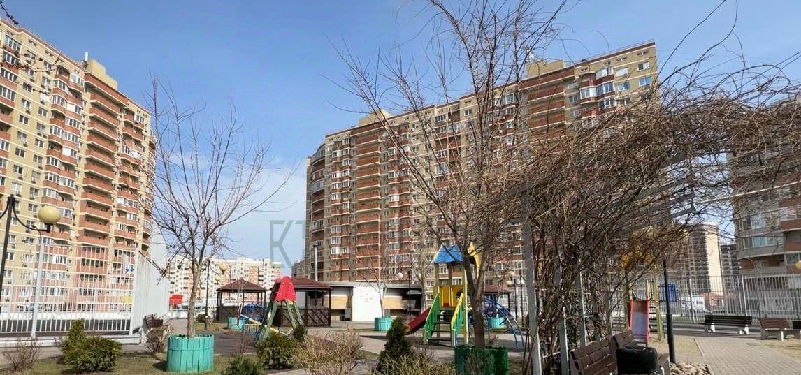 квартира г Краснодар р-н Прикубанский ул Командорская фото 21