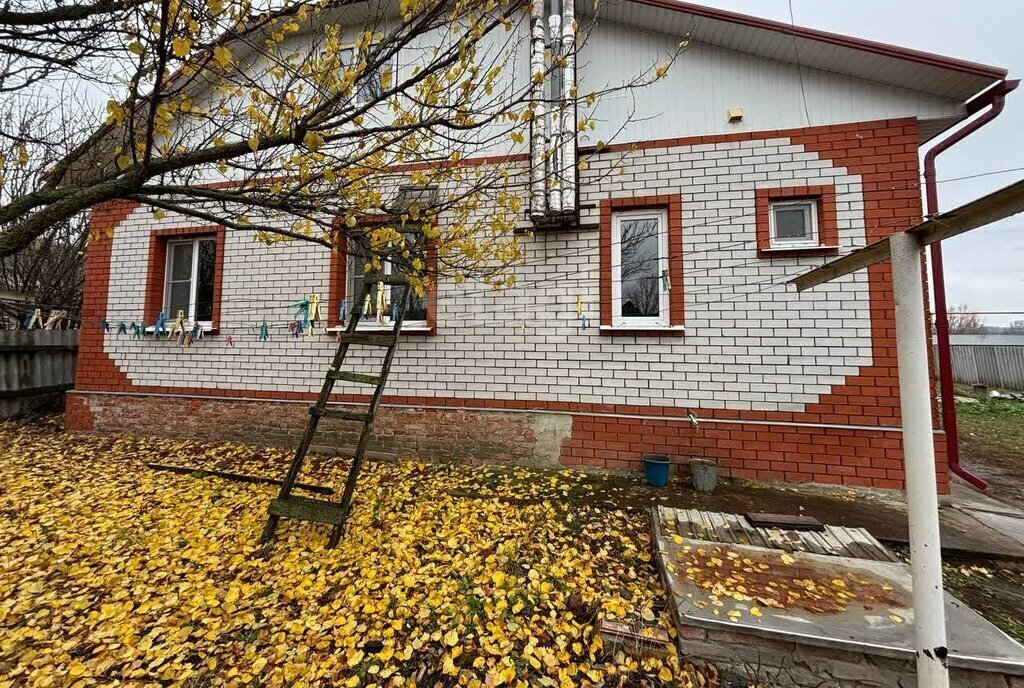 дом р-н Валуйский г Валуйки ул Полевая фото 5