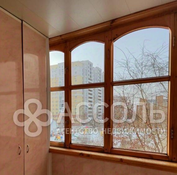 квартира г Омск р-н Центральный ул Орджоникидзе 83 фото 14