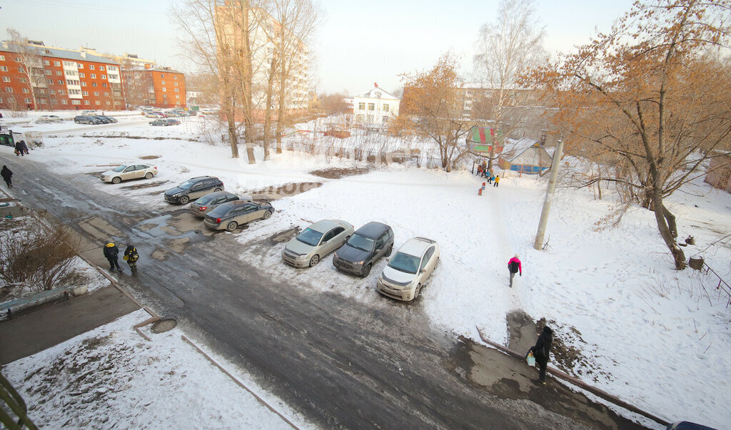 квартира г Кемерово ул Леонова 6 фото 18