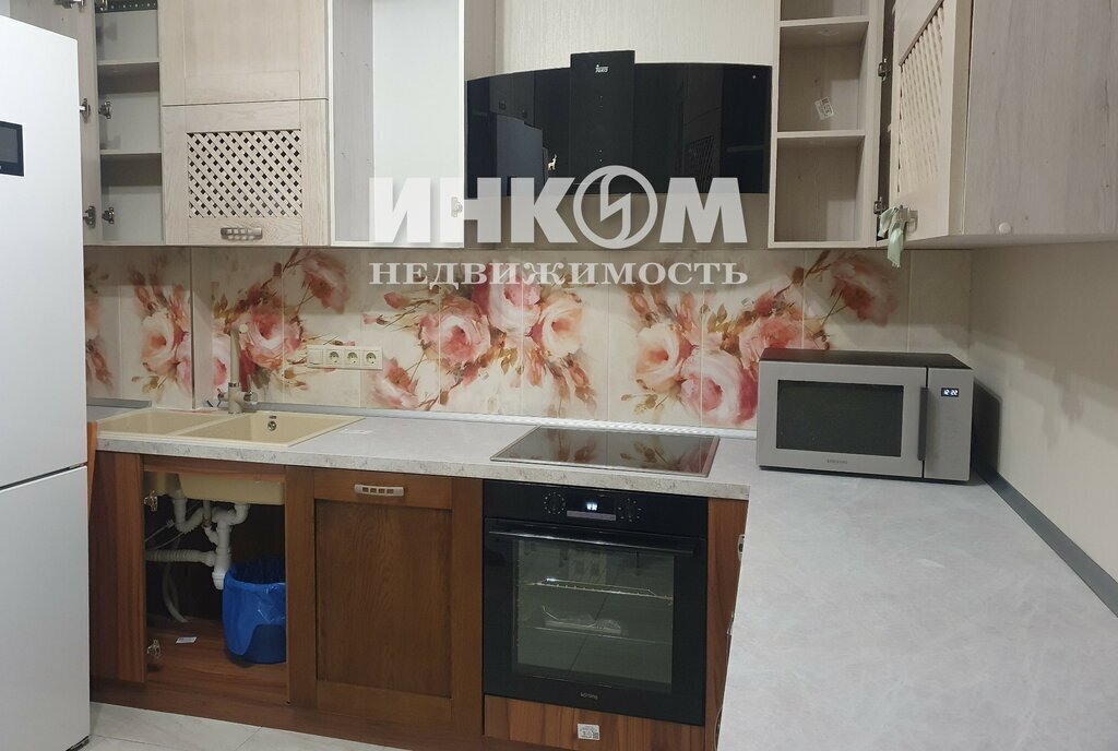 квартира г Москва метро Филевский парк ул Олеко Дундича 31к/1 фото 2