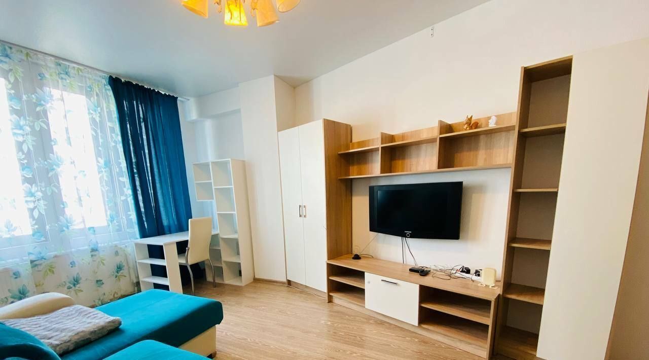 квартира г Екатеринбург р-н мкр Светлый Ботаническая Уктус жилрайон, 3 фото 1