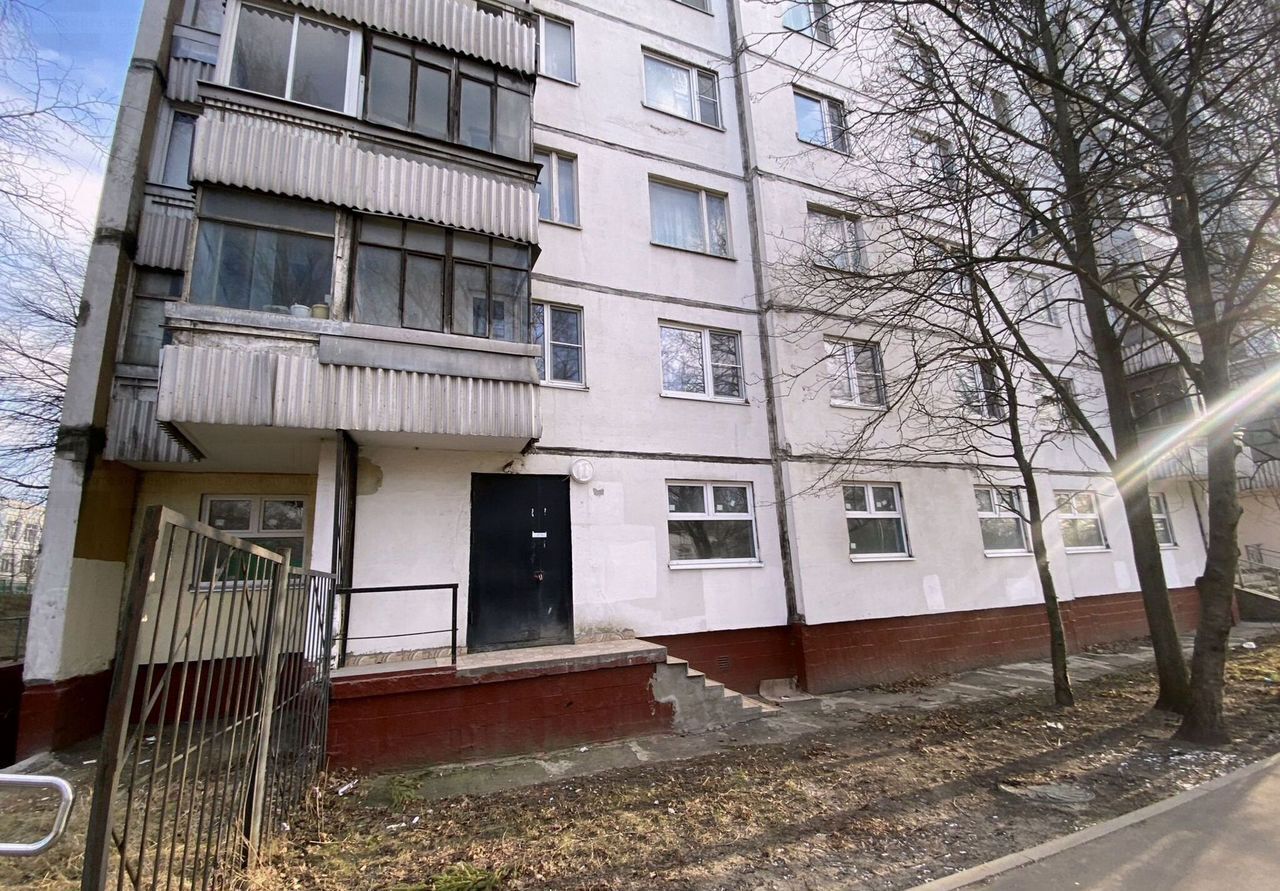 квартира г Москва метро Ясенево пр-кт Новоясеневский 32к/1 фото 16