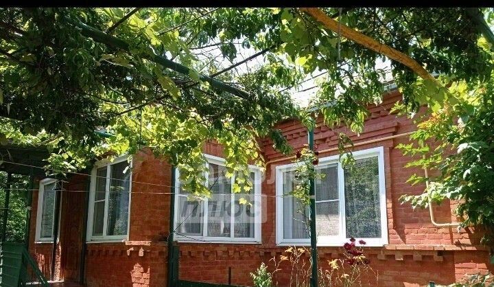 дом р-н Новокубанский г Новокубанск пер Днепровский 8 фото 2