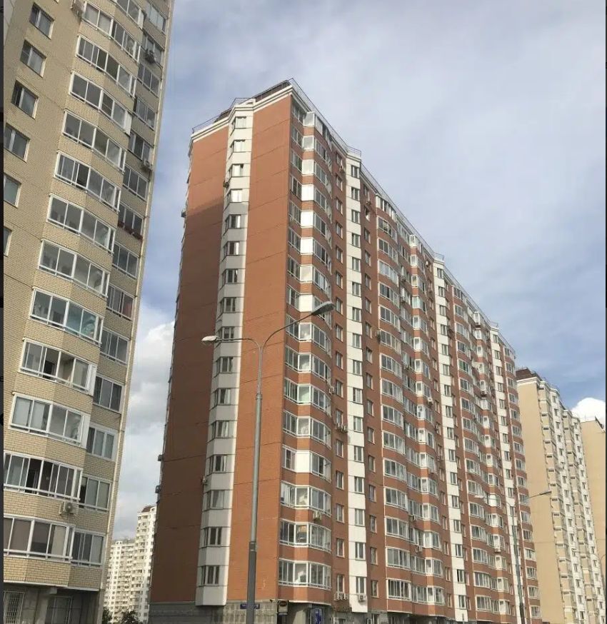 квартира г Москва метро Некрасовка ул Льва Яшина 7 фото 3
