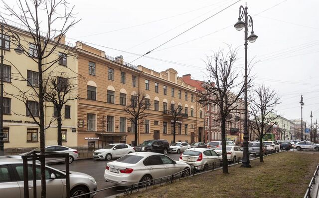 метро Чернышевская ул Чайковского 33/37 фото