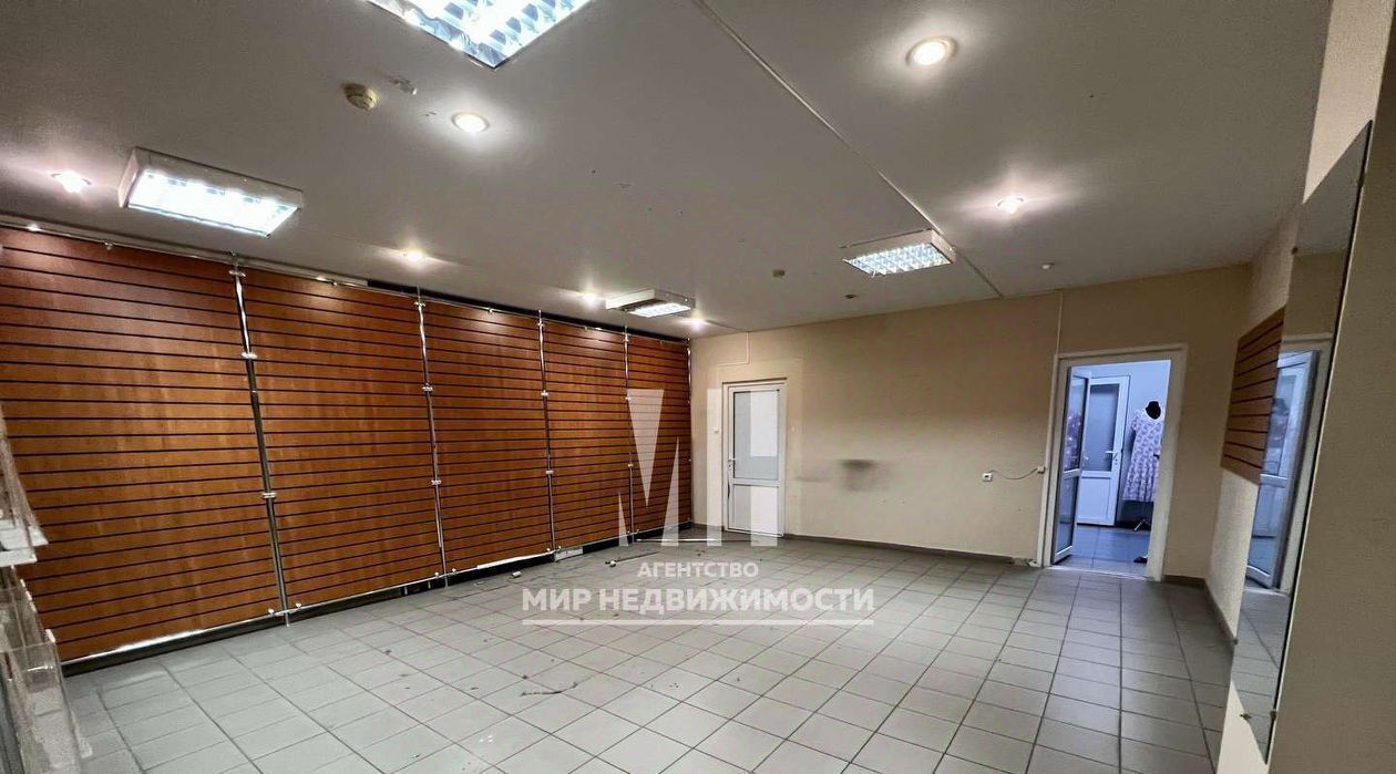 торговое помещение г Калининград р-н Ленинградский ул Барнаульская 2 фото 2
