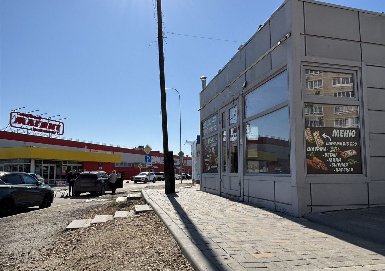 торговое помещение г Волгоград р-н Краснооктябрьский пр-кт Металлургов 37/1 фото 1