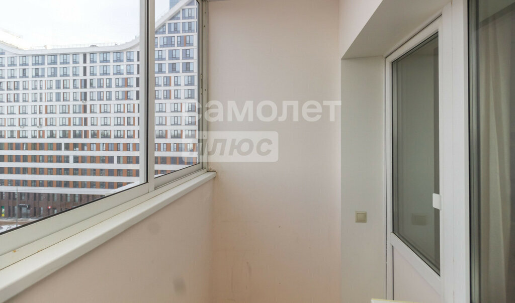 квартира г Уфа р-н Орджоникидзевский пр-кт Октября 107/6 фото 16