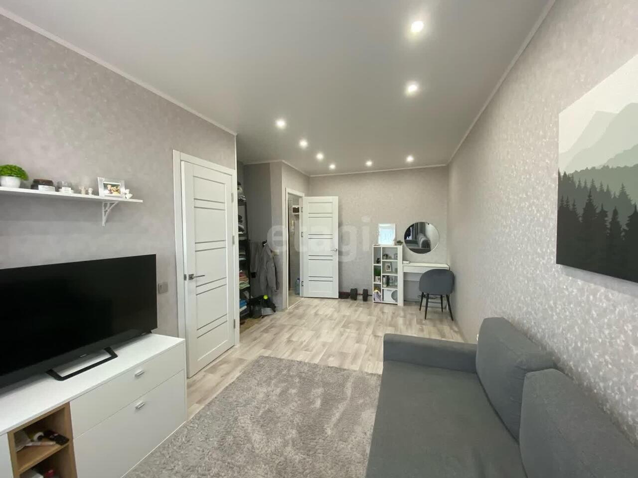 квартира г Ирбит ул Стекольщиков 1 фото 1
