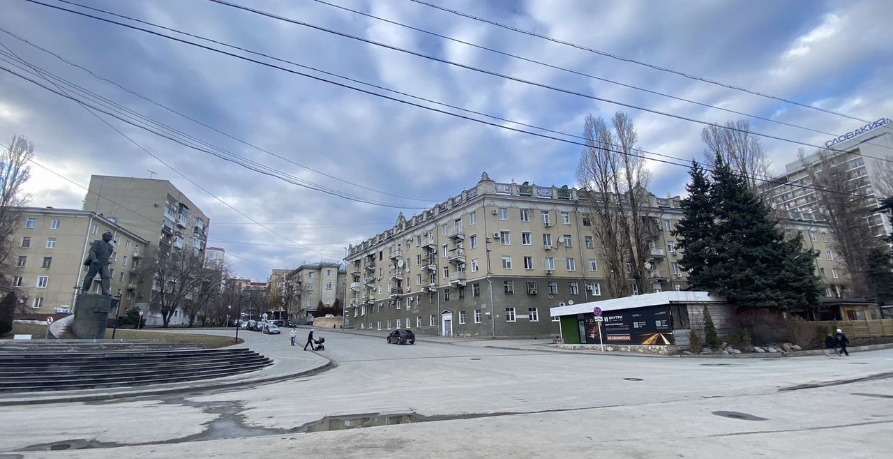 квартира г Саратов р-н Волжский наб Космонавтов 6 фото 7