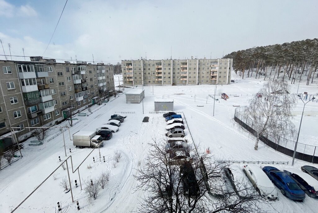 квартира г Первоуральск п Билимбай ул Калинина 40 фото 11