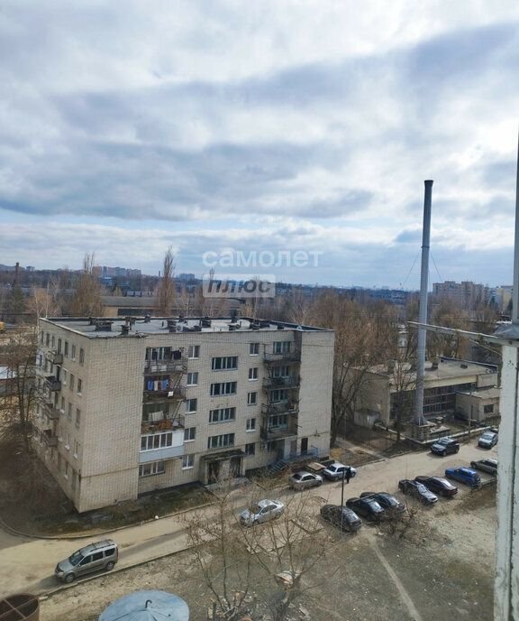 квартира г Брянск р-н Володарский ул Абашева 8а фото 12