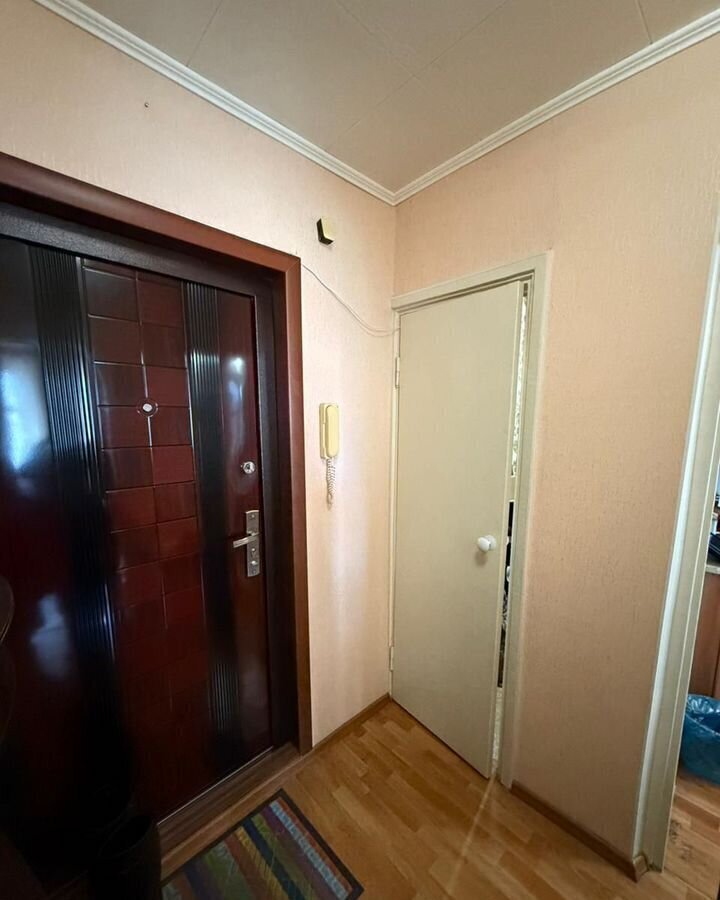 квартира г Тольятти р-н Автозаводский 16-й квартал б-р Цветной 31 фото 1