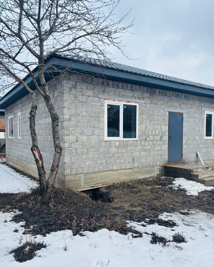дом г Саратов р-н Волжский ул Летняя фото 3