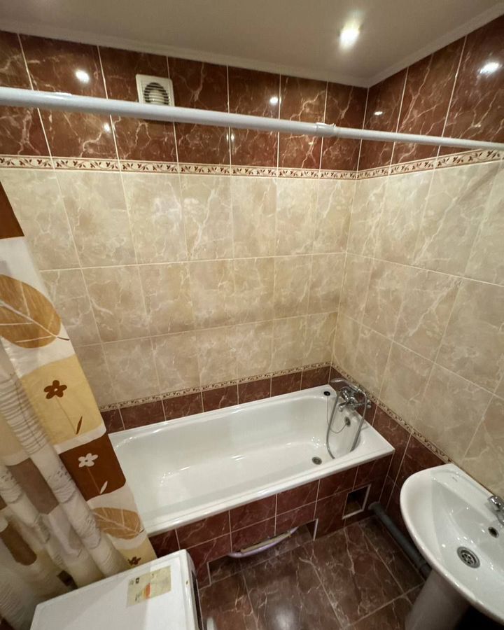 квартира г Саратов р-н Кировский Солнечный 2 ул им Батавина П.Ф. 12 фото 23