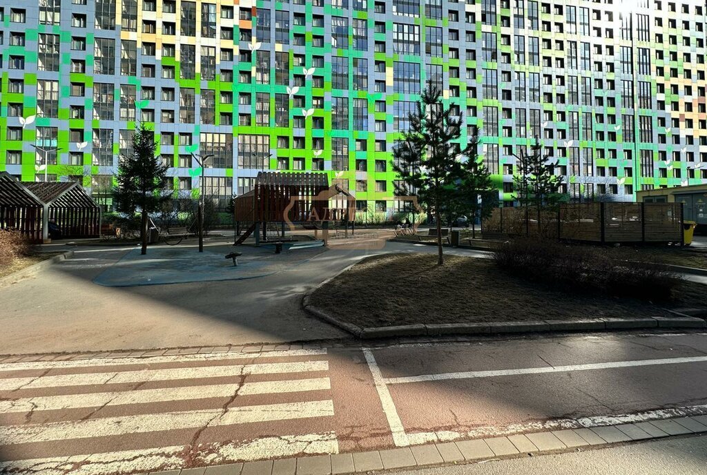 квартира г Санкт-Петербург метро Ломоносовская ул Крыленко 1с/4 1к фото 9