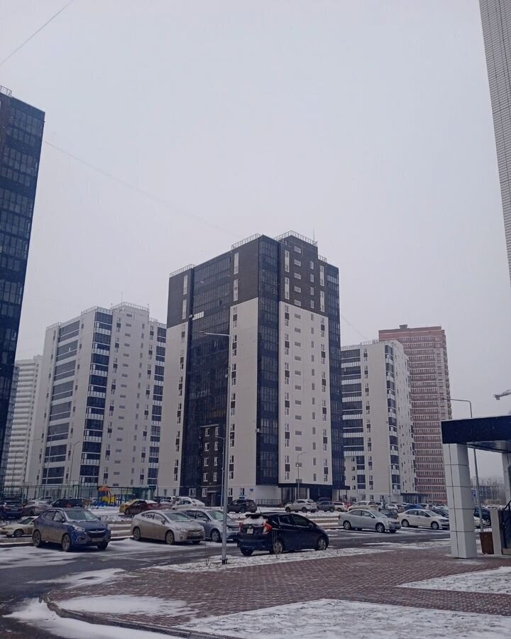 квартира г Красноярск р-н Свердловский ул Судостроительная 31и фото 4