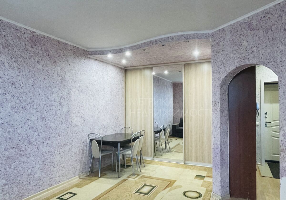квартира г Тюмень р-н Калининский ул Карла Маркса 8 фото 2